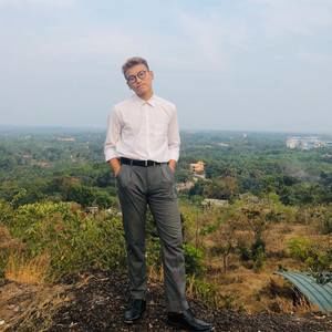 Meet your Posher, Tenzin